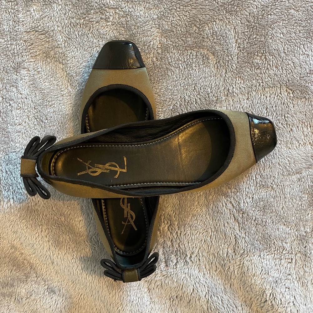 YSL flat shoes , size 7.5 ,in black kaki color